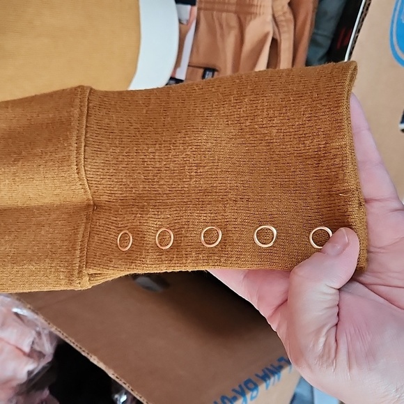 Rafaella Long Sleeve Sweater - Picture 7 of 15